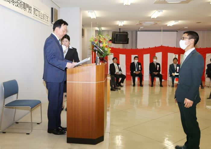 愛知県知事賞　中村　聡郎さん　　　　（水野工業㈱）